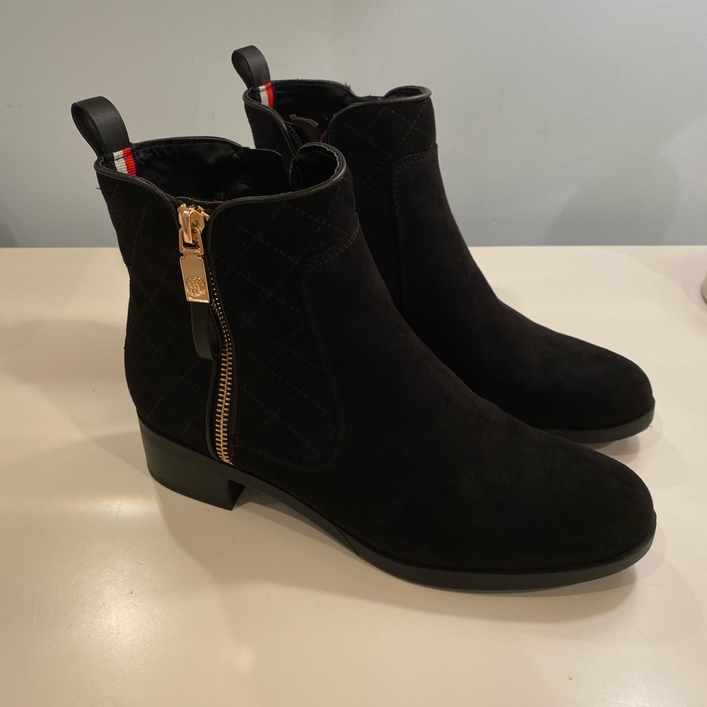 Tommy Hilfiger Boots!